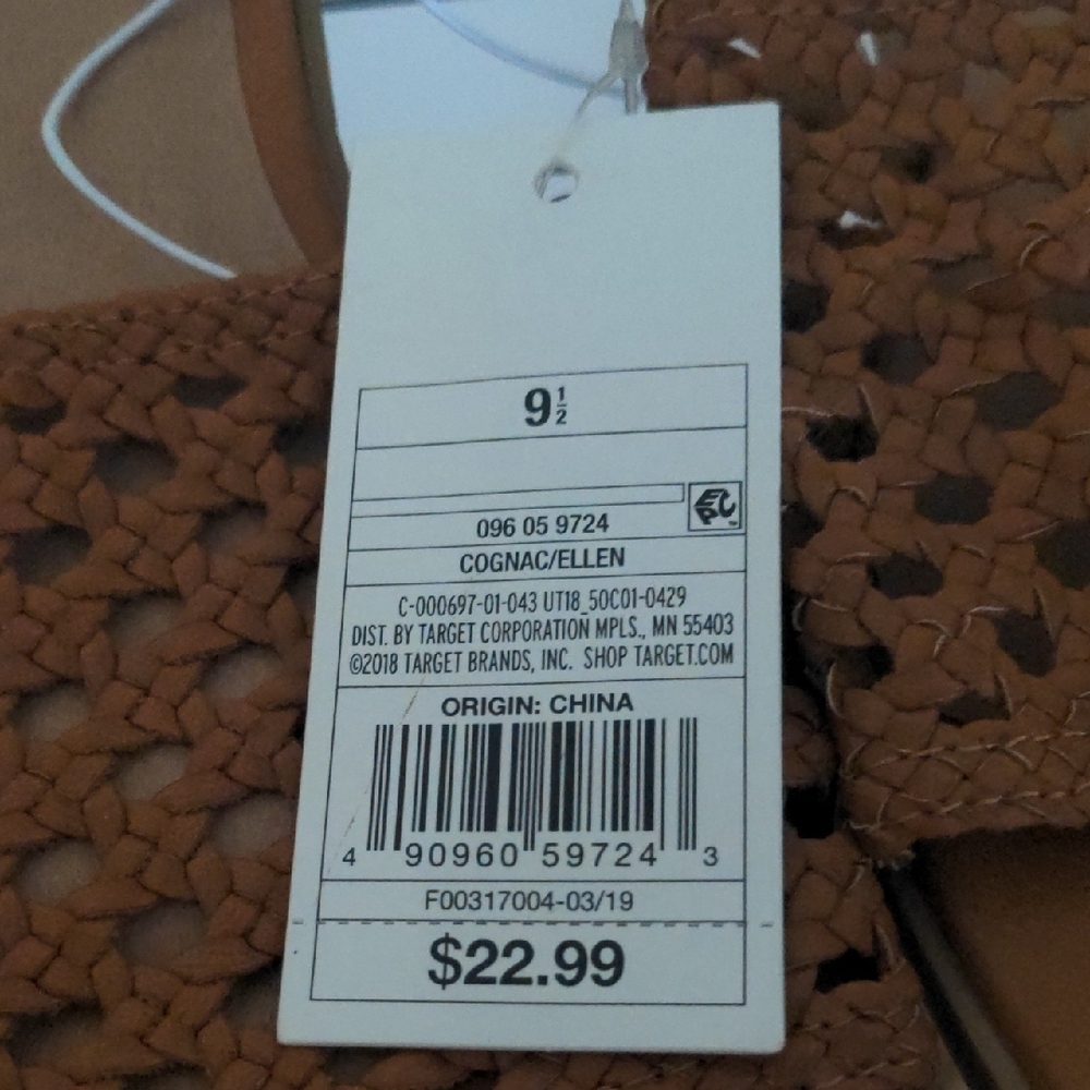 Universal Thread Tan Braided Sandals - Picture 3 of 3